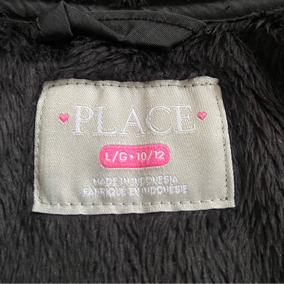 Children’s Place Girls Faux Fur Zip Top - Picture 2 of 7